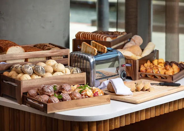 Flatbook Granaria Premium Prestige Riverside & Parking 公寓 *