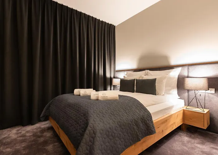 Flatbook Granaria Premium Prestige Riverside & Parking