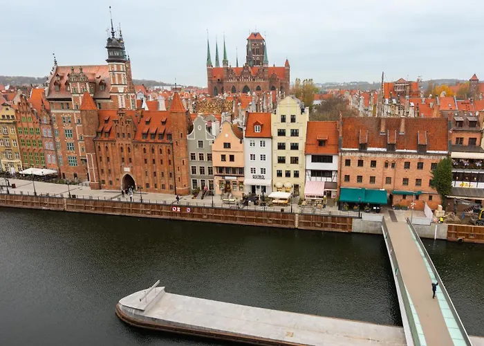 Flatbook Granaria Premium Prestige Riverside & Parking Apartman Gdańsk